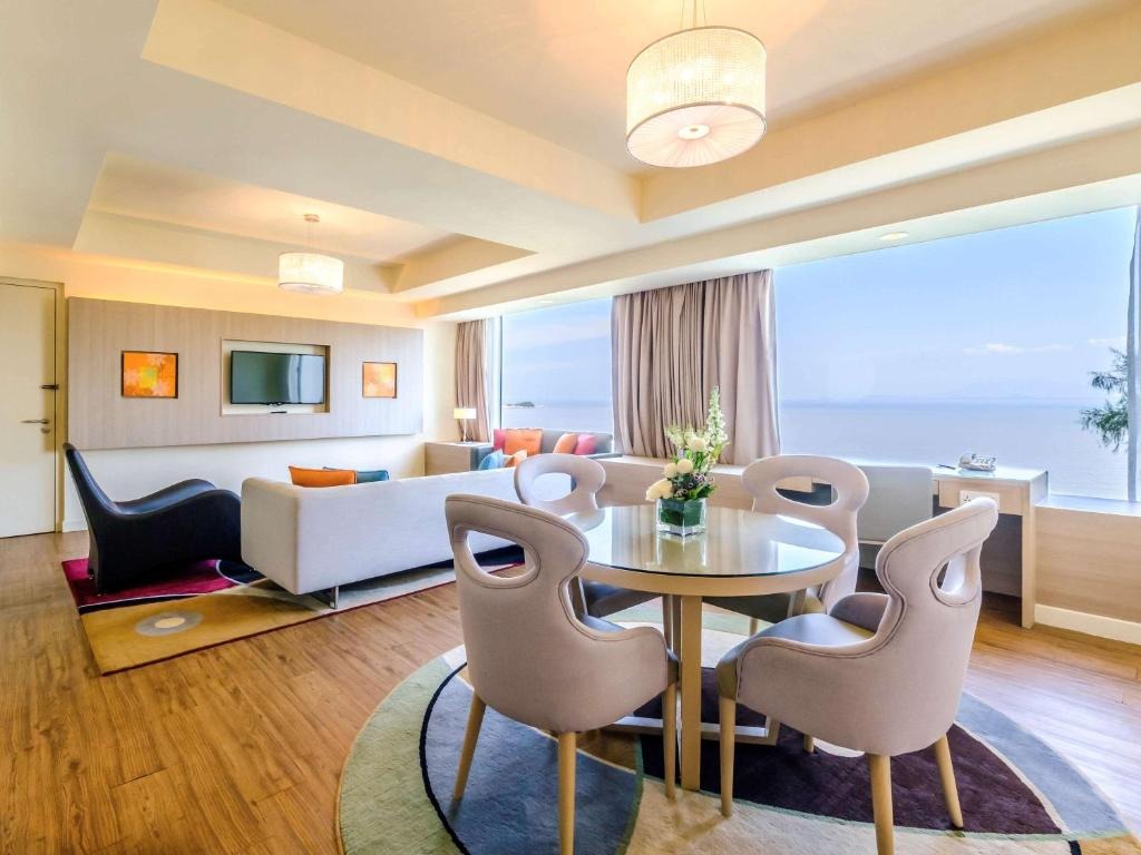 هتل مرکر پنانگ بیچ